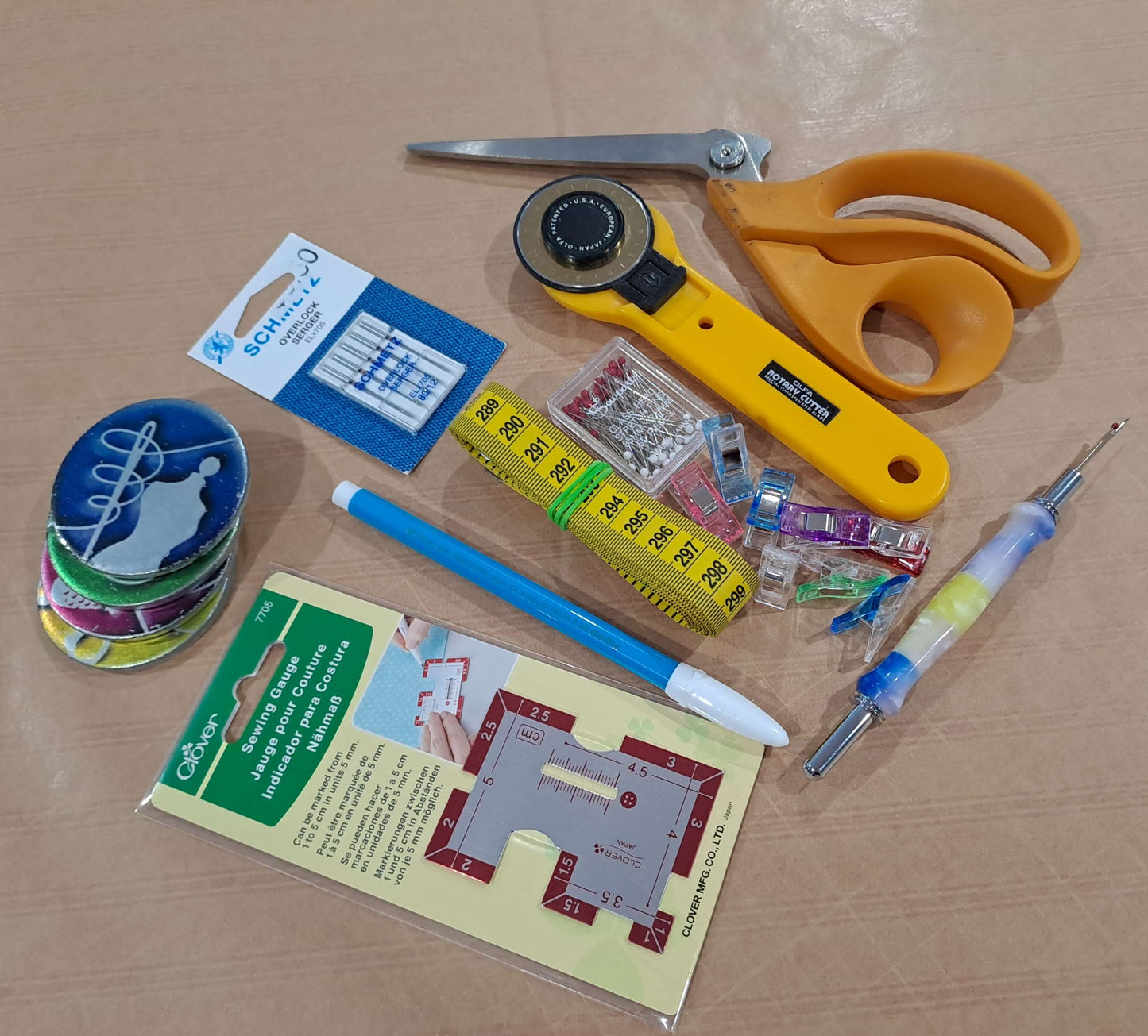 10 Essential Sewing Tools Every Beginner Should Have
