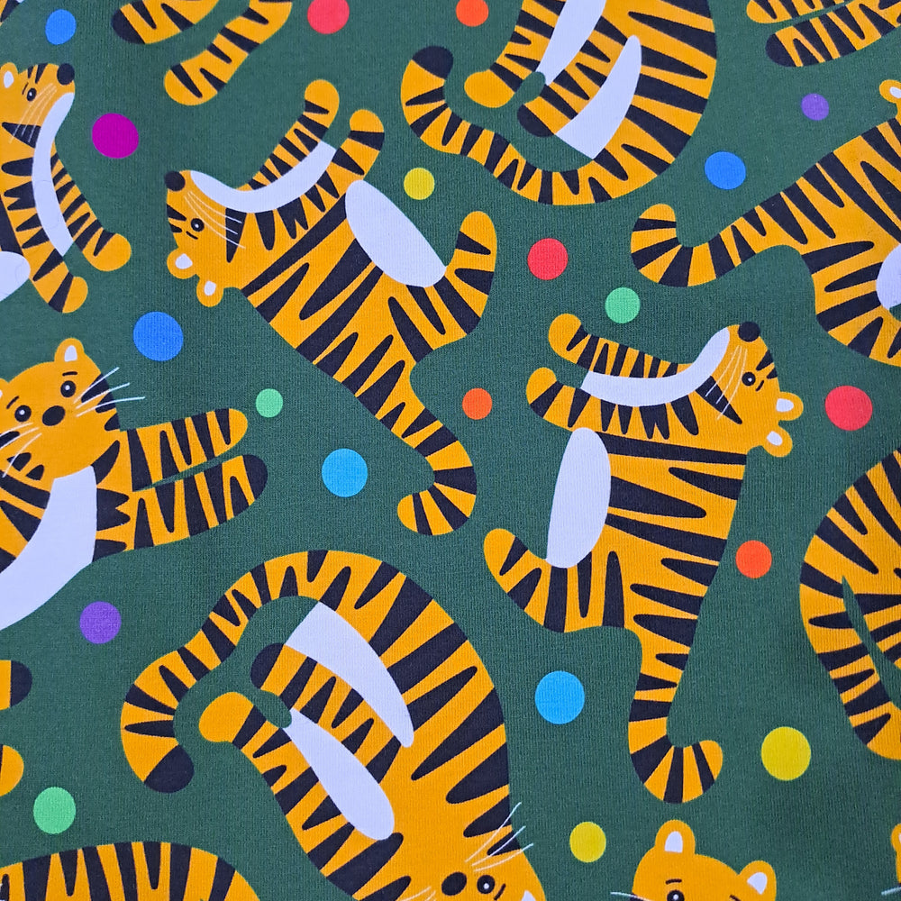 Fabric Mama Tiger Tiger 220CL