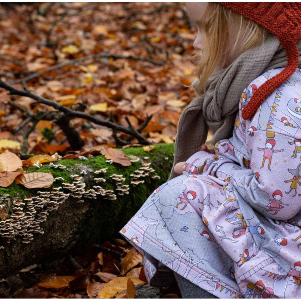 
                      
                        Lillestoff Magical Forest Organic Cotton Lycra Jersey Susalabim
                      
                    