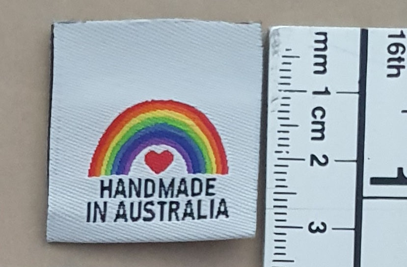 
                      
                        Kwaint Labels Handmade Rainbow Clothing Labels Fold Over Sew in Clothes Tags
                      
                    