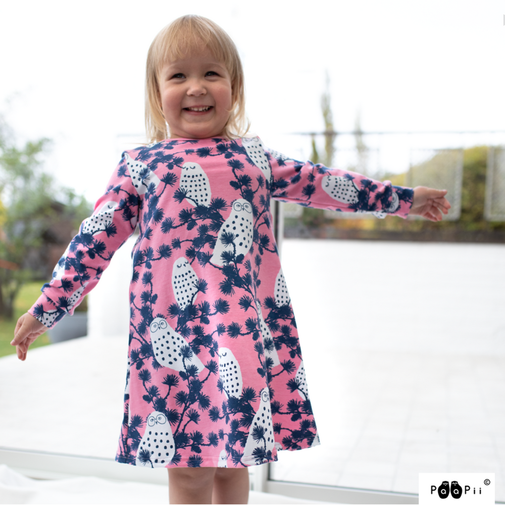 
                      
                        PaaPii Snow Owls Pink Blueberry Organic Cotton Lycra
                      
                    