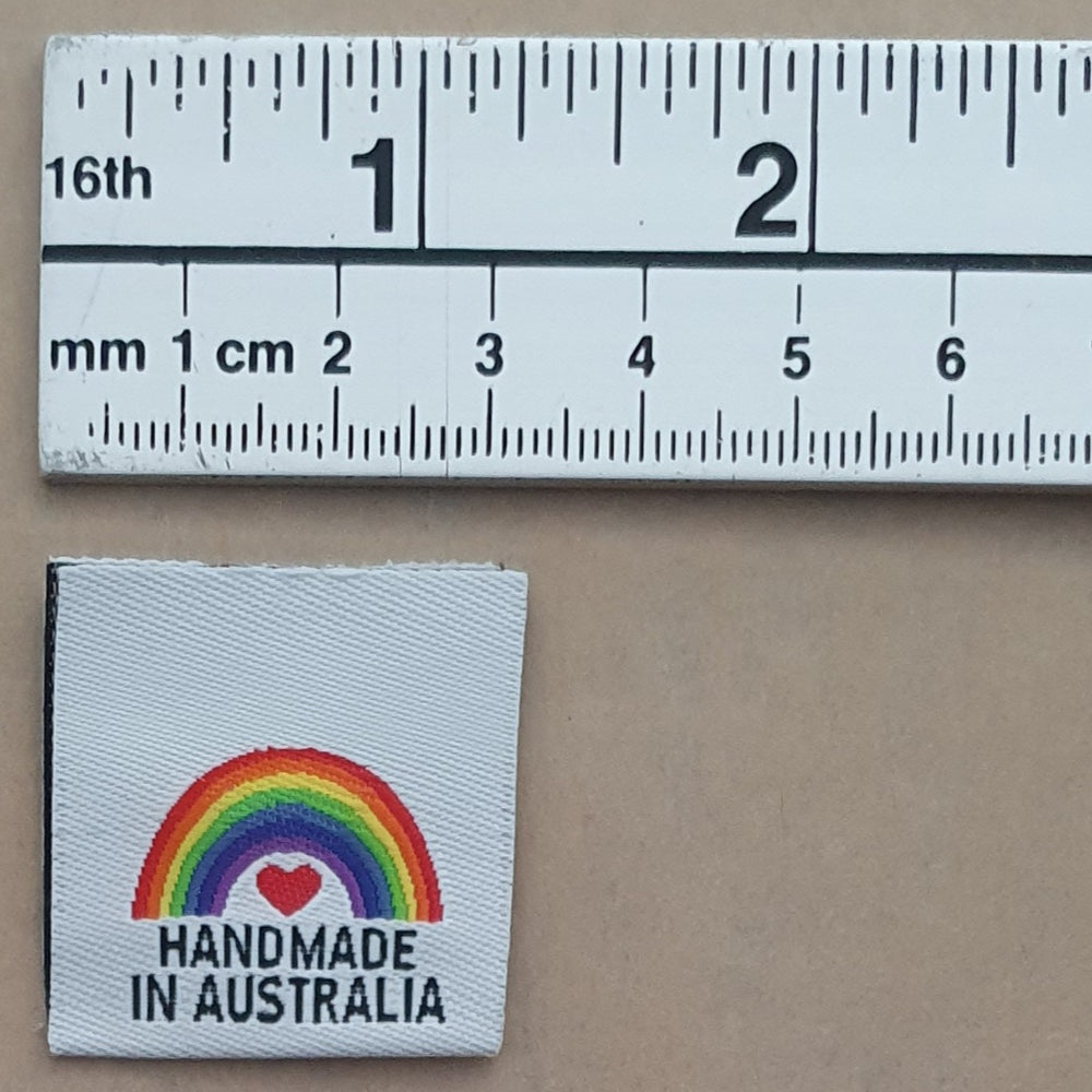 
                      
                        Kwaint Labels Handmade Rainbow Clothing Labels Fold Over Sew in Clothes Tags
                      
                    