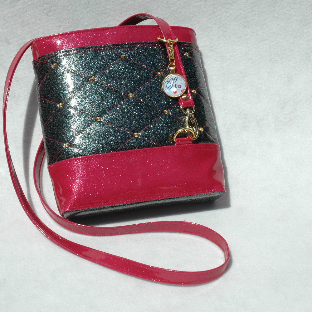 
                      
                        Handmade CrossBody Bag
                      
                    