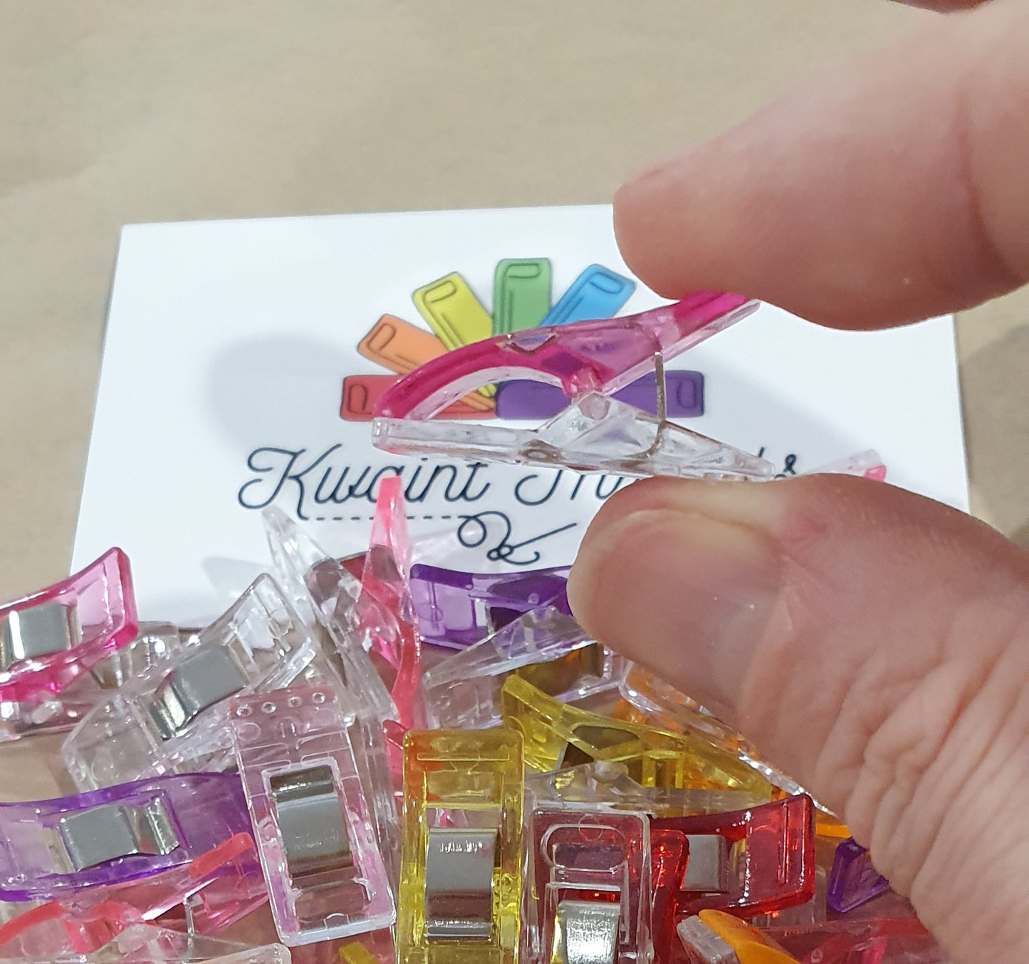 100 Pack Sewing Clips Plastic Clips no pins sewing helper