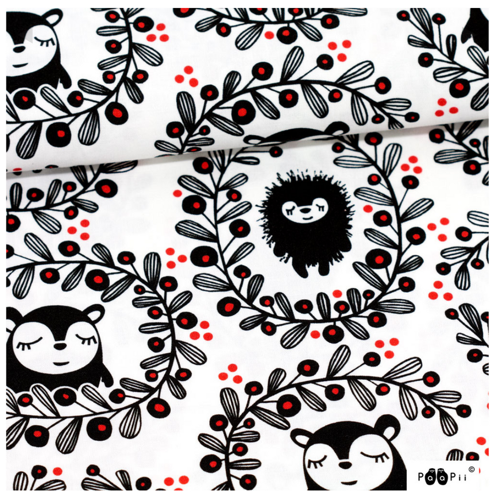 PaaPii Siiri and Myyrys Garland Christmas 100% Organic Cotton