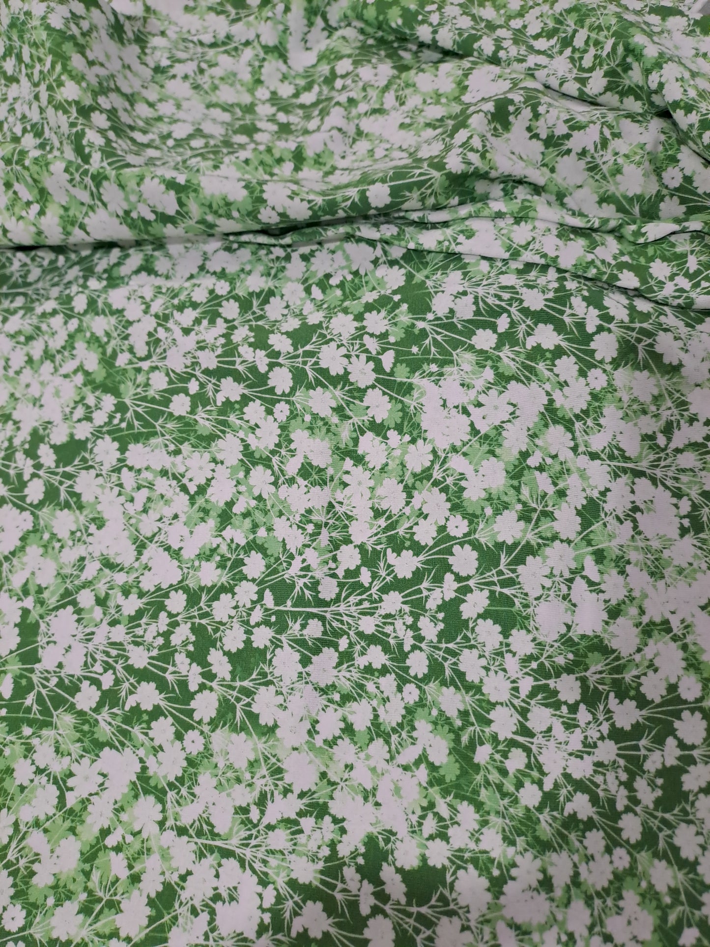 Magikel Ditzy Flowers 180gsm Cotton Lycra