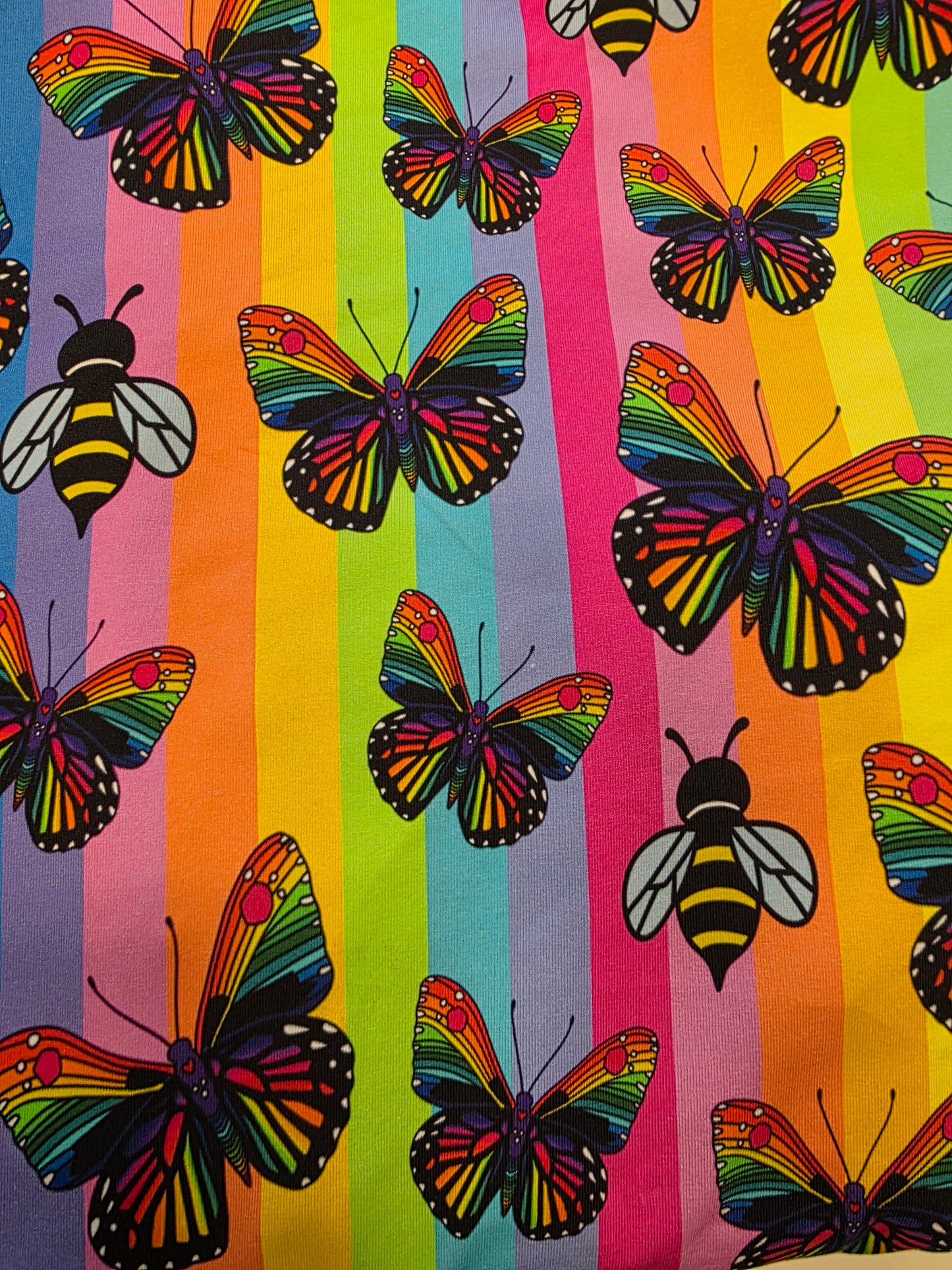 Karly Art Rainbow Striped Butterflies 220OCL