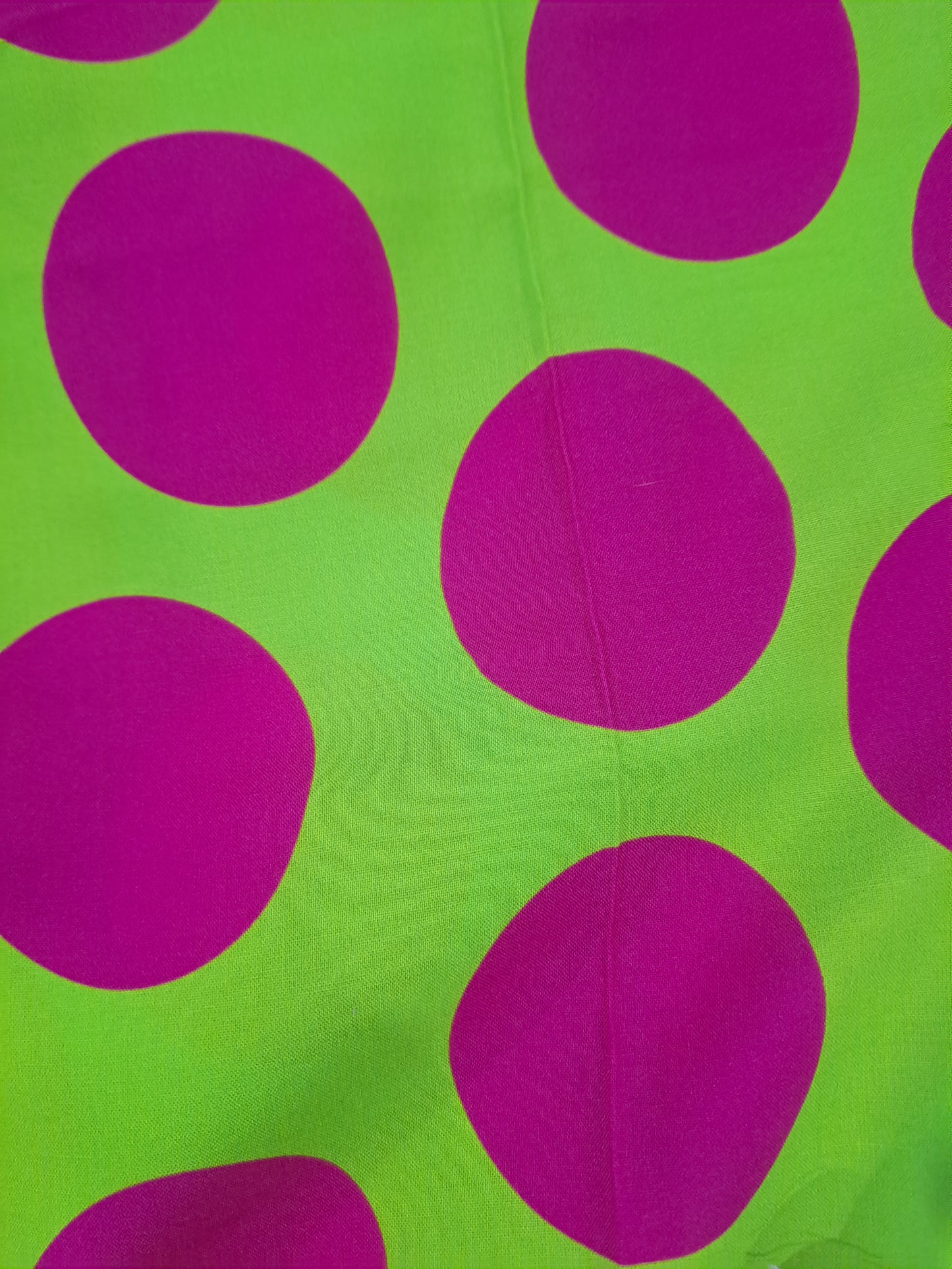 Suzz in Colour Big Spots Rayon 140gsm