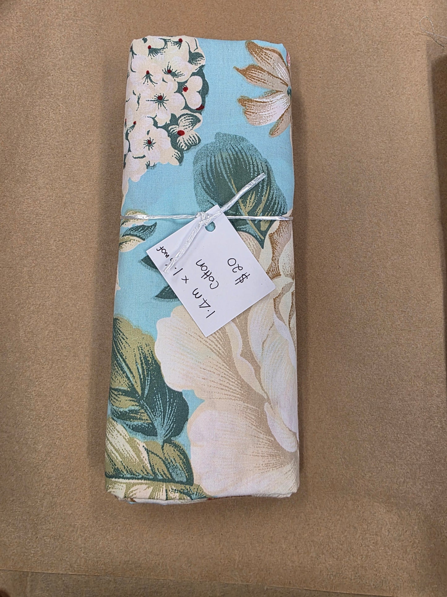 Large Flowers Fabric Bundle