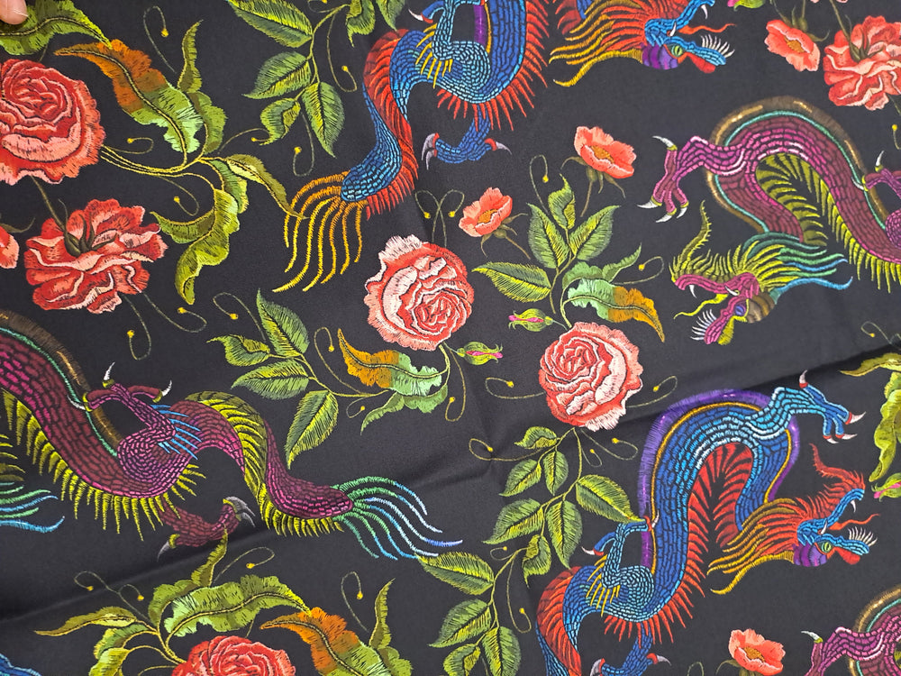 Kwaint Embroidery Dragons 150gsm Twill